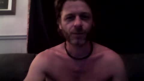 Snapshot of maxthewolf chatting on 07/13/26, 02:25 MaxTheWolf online show from 07/13/26, 02:25
