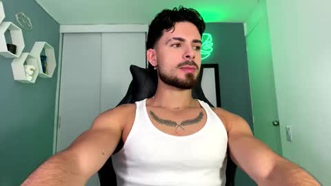 Maxi online show from 10/15/25, 09:59