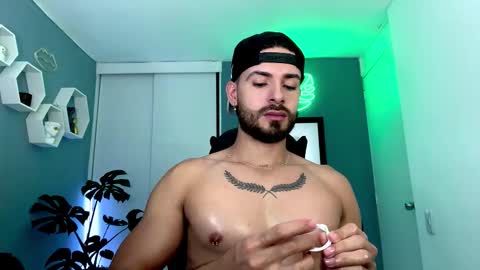 Maxi online show from 11/13/25, 10:52