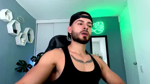 Maxi online show from 11/15/25, 09:43