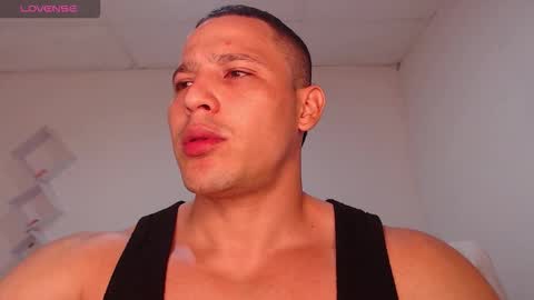 Max online show from 10/15/25, 10:32