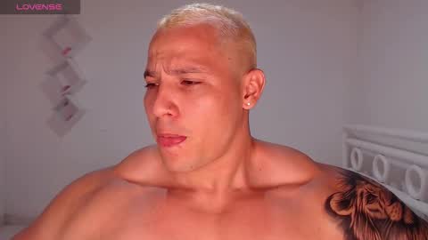 Max online show from 10/26/25, 03:56