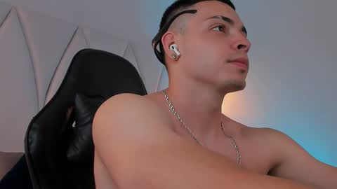 MAX online show from 03/07/25, 11:16