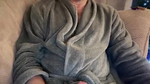 maxwellj1234 online show from 12/22/24, 10:25