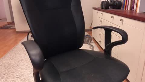 Max online show from 12/02/24, 05:26