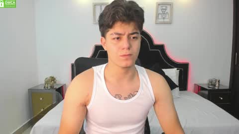 Snapshot of maxxicruz chatting on 01/18/25, 06:21 Maxxi online show from 01/18/25, 06:21