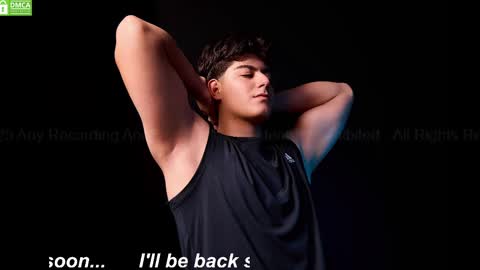 Snapshot of maxxicruz chatting on 01/25/25, 10:07 Maxxi online show from 01/25/25, 10:07