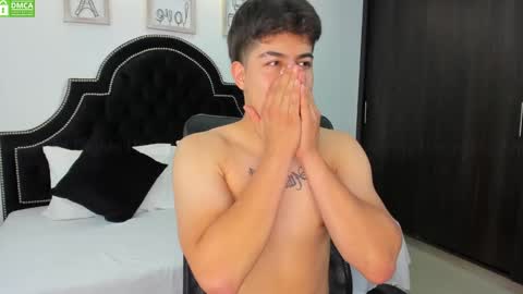 Snapshot of maxxicruz chatting on 02/03/25, 07:00 Maxxi online show from 02/03/25, 07:00