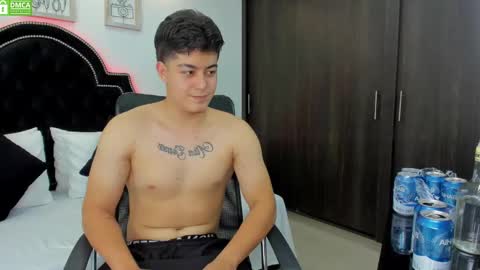 Snapshot of maxxicruz chatting on 02/07/25, 10:41 Maxxi online show from 02/07/25, 10:41