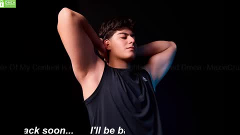 Snapshot of maxxicruz chatting on 03/12/25, 05:35 Maxxi online show from 03/12/25, 05:35