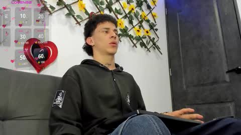 Max online show from 02/12/26, 02:39