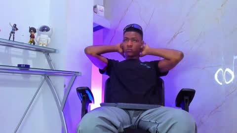 bunny black   online show from 02/18/25, 01:10