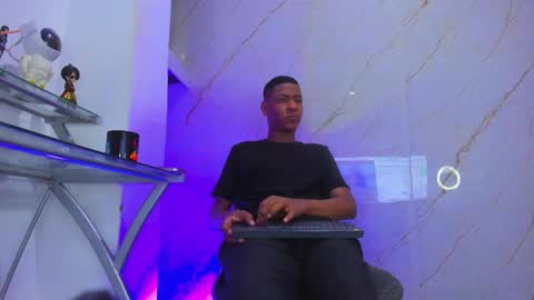 bunny black   online show from 02/24/25, 08:58