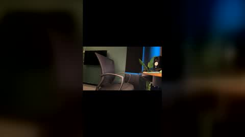 maxxxsexxxy online show from 04/19/26, 07:27
