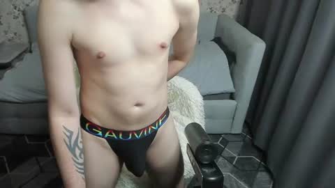 Snapshot of maxxxtw1nk chatting on 06/21/26, 03:47 Maxxxtw1nk online show from 06/21/26, 03:47