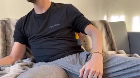 MaxXxurbate online show from 12/15/24, 12:49