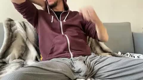 MaxXxurbate online show from 12/22/24, 11:54