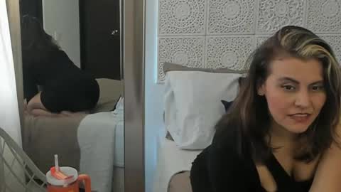 Snapshot of maxzy_star chatting on 12/06/24, 09:02 Victoria online show from 12/06/24, 09:02