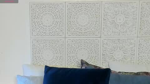 Snapshot of maxzy_star chatting on 02/19/25, 12:25 Victoria online show from 02/19/25, 12:25