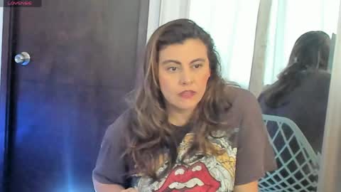 Victoria online show from 04/12/26, 03:39