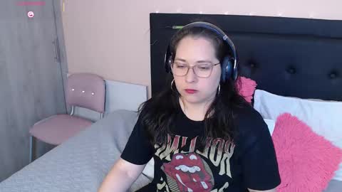 May online show from 09/09/25, 01:16