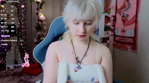 Snapshot of may_leaf chatting on 03/01/26, 05:53 Mary online show from 03/01/26, 05:53