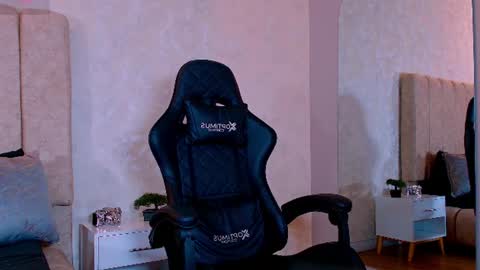 may lyonheart online show from 07/11/26, 01:08