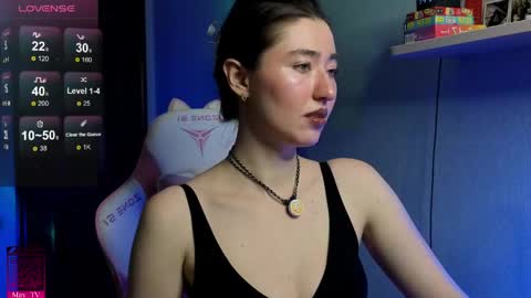 may_may_moon online show from 04/30/26, 02:23