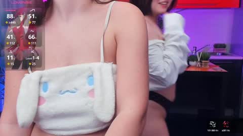 Snapshot of may_wow chatting on 12/12/24, 01:32 Katrin online show from 12/12/24, 01:32