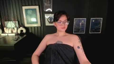 Maya online show from 05/20/26, 02:34