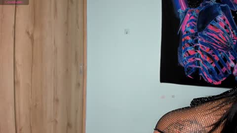 Snapshot of maya__fox chatting on 02/02/25, 02:38 OF mayitta19 online show from 02/02/25, 02:38