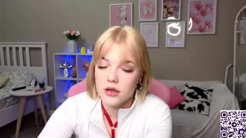 Maya online show from 02/12/25, 03:51