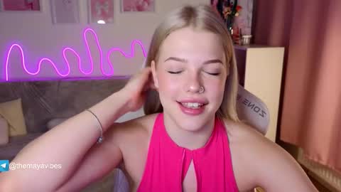 Maya online show from 02/03/26, 03:26