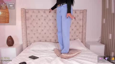 Maya online show from 10/21/25, 04:13