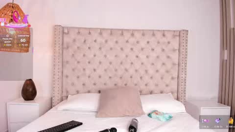 Maya online show from 10/27/25, 03:43