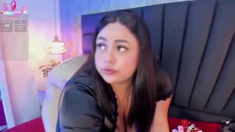 Snapshot of maya_curvy chatting on 02/13/26, 09:00 Maya online show from 02/13/26, 09:00