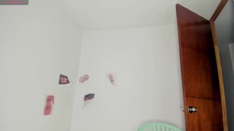 Maya online show from 09/15/25, 02:33