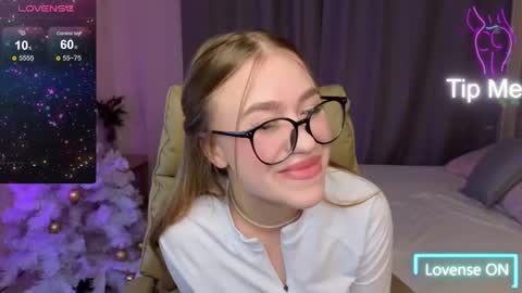 Maya online show from 01/14/25, 01:28