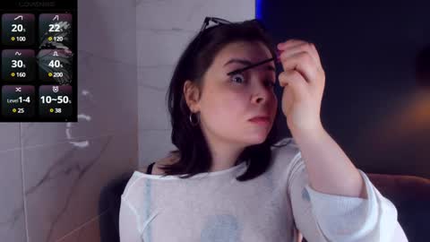 Woman online show from 01/30/25, 06:13