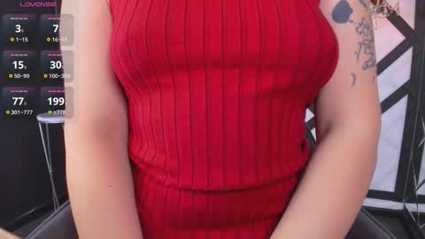 Woman online show from 11/20/25, 01:00