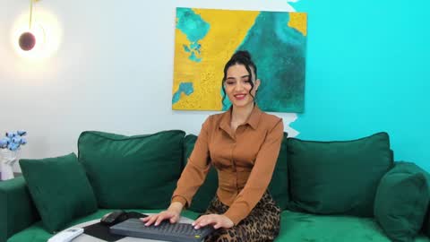 Maya online show from 01/27/25, 02:24