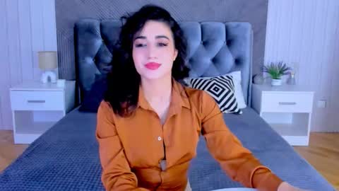 Maya online show from 11/14/25, 02:38