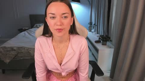 Maya online show from 05/28/26, 03:15