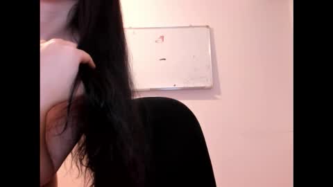 mayaduval online show from 11/10/25, 10:31