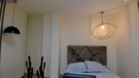 M A Y A    H O F F M A N online show from 02/20/26, 11:22