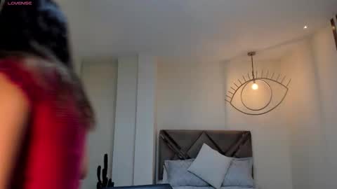 M A Y A    H O F F M A N online show from 03/02/26, 11:28