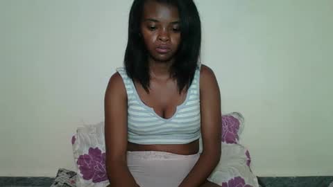 mayalabelle online show from 12/22/25, 05:15