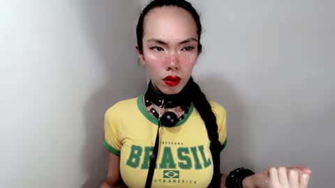 mayamint online show from 10/28/25, 10:52