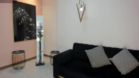 Maya online show from 01/17/26, 03:22