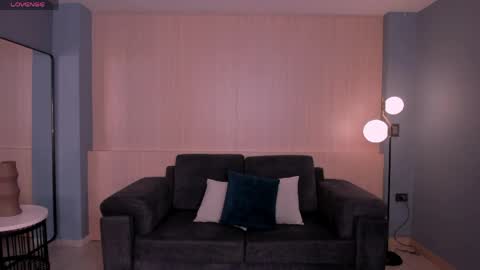 Maya online show from 03/31/26, 04:02